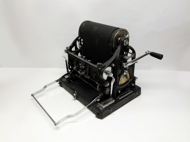 maquina ciclostil multicopista portatil gestetner 40_5x42_5x33-94 1u